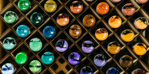 Tattoo Inks, FDA announces multiple 2025 updates under MoCRA, including contamination warnings, ingredient bans, and new cosmetic facility registration data.